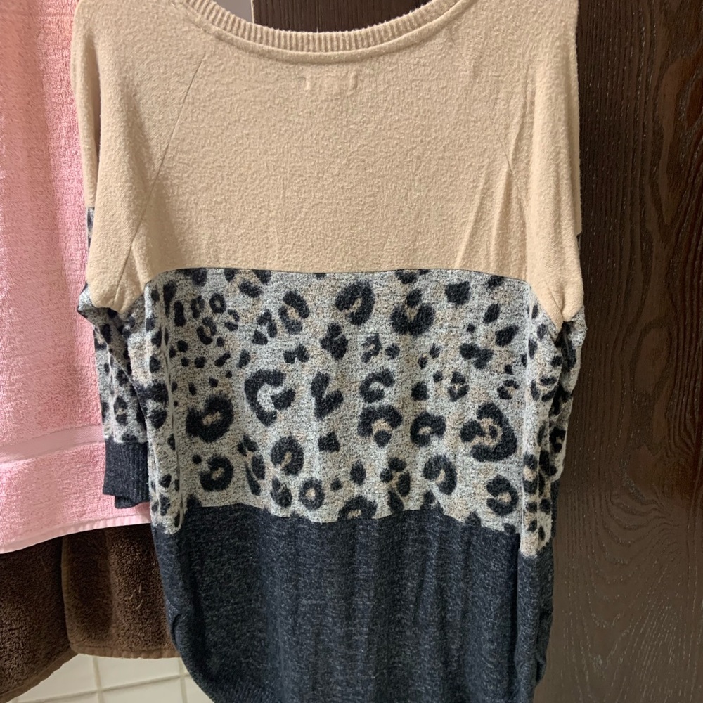 Maurices Top - Picture 2 of 3